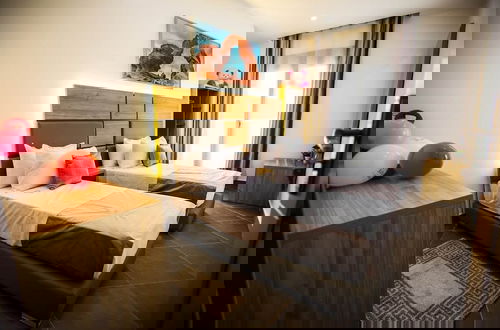 Photo 6 - The Adress Residence