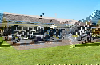 Foto 1 - 6 Person Holiday Home in Vaeggerlose