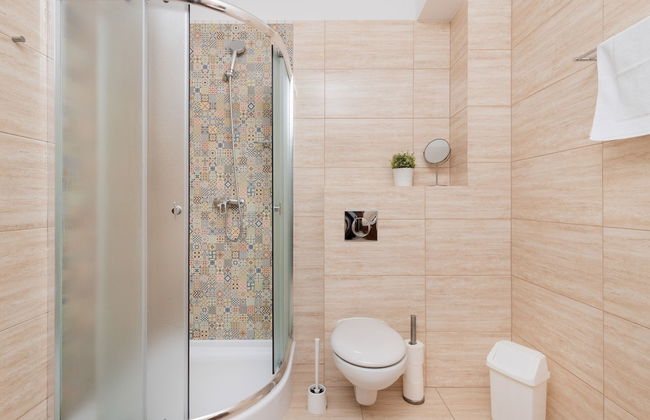 Willa 4 Pory Roku Apartment by Renters - Foto 35