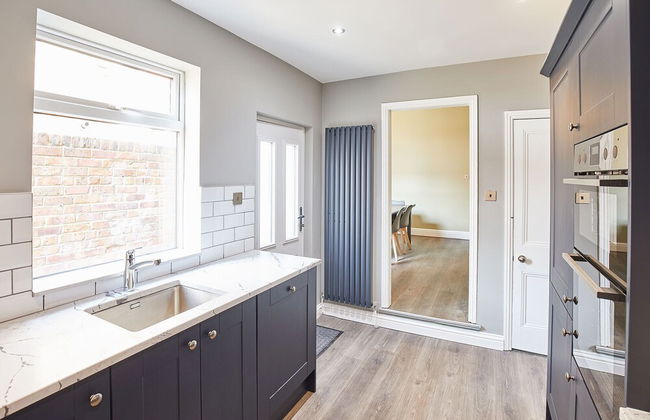 Host Stay The Old Fireman s House - Photo 8