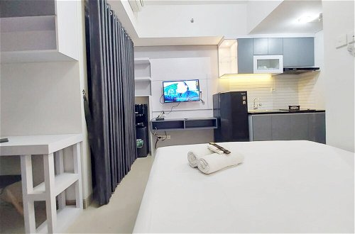 Photo 3 - Homey And Cozy Living Studio Taman Melati Sinduadi Apartment