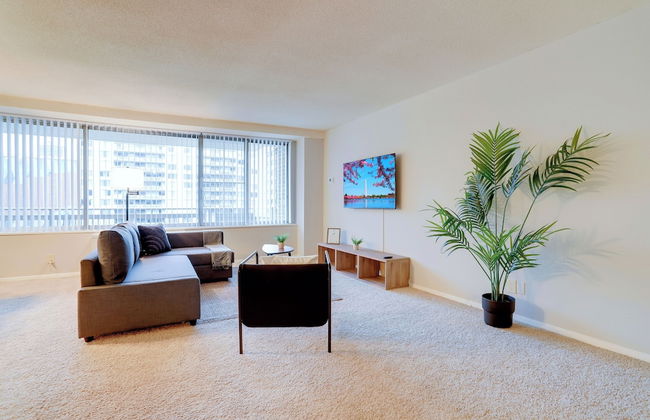 Bright Comfort in DC Apts - Foto 63