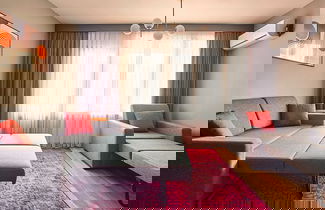 Photo 70 - TAKS-INN Suites