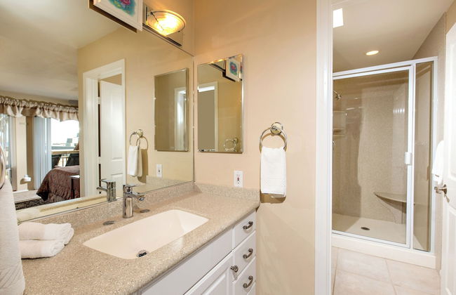 Oceanside Beach Condos - Photo 60