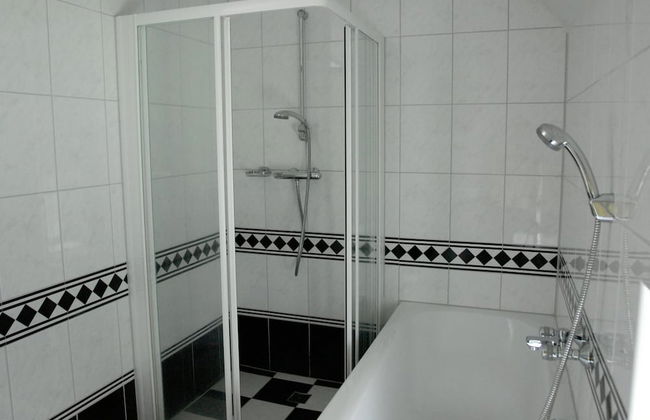 Spacious Holiday Home With Wifi, 20 km From Assen - Foto 3