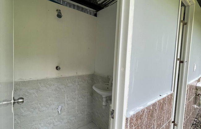 The Twin Studio Cottages - Photo 16