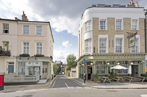 Photo 19 - Chic Mezzanine Studio in Historic Camden Terrace