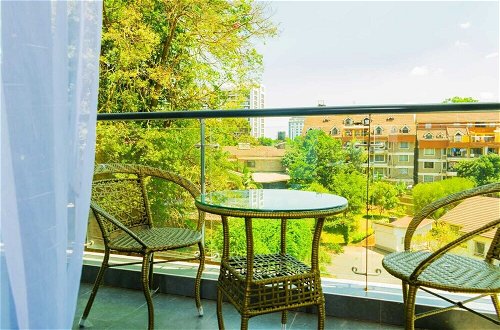Foto 49 - Lux Suites Oasis of Peace Apartments