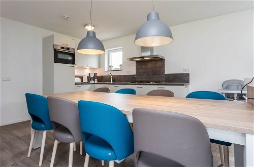 Foto 4 - Modern Villa With Large Kitchen in Limburg
