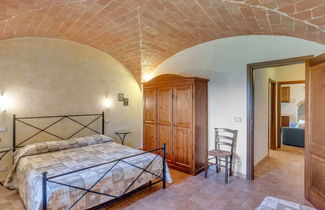 Photo 2 - Holiday Home in Volterra With Pool