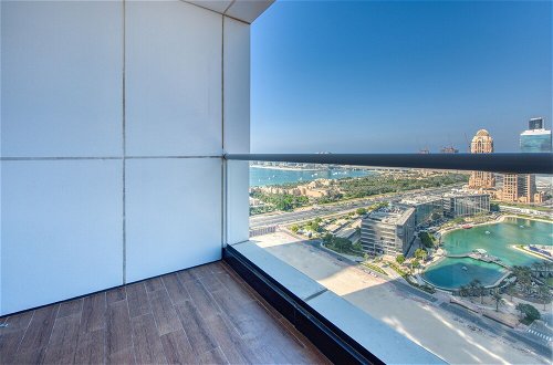Photo 25 - Maison Privee - Skyline & Sea Vw Nxt to Beach, in Dubai Marina