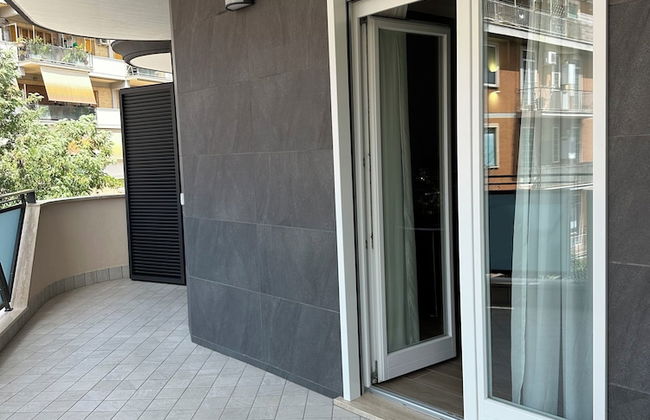 NLM Boutique Suites - Photo 41