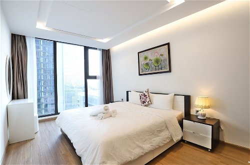 Photo 21 - Luna's House Luxury Apartment at Vinhomes Metropolis