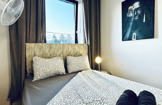 Cozy House Terrace &Garden Sleeps 34 - Foto 48