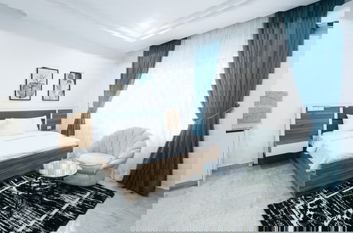 Photo 10 - 5blu Residence