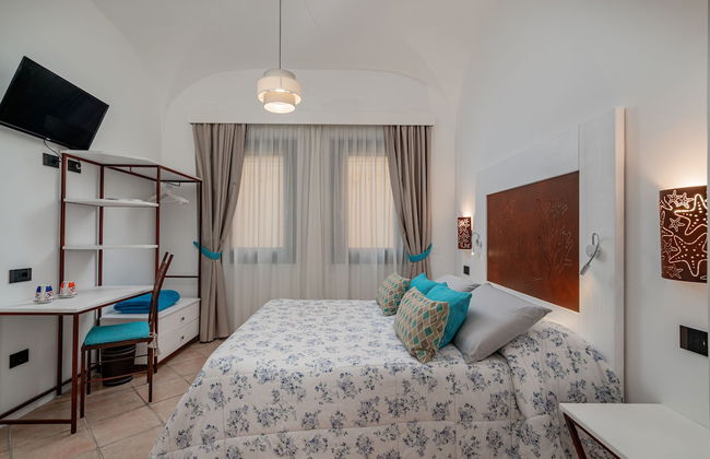 Sorella Luna Room Boutique - Photo 13