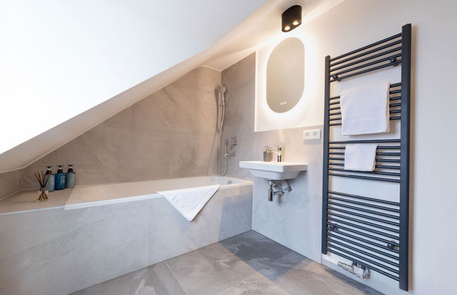 Urban Design Suites - Photo 48