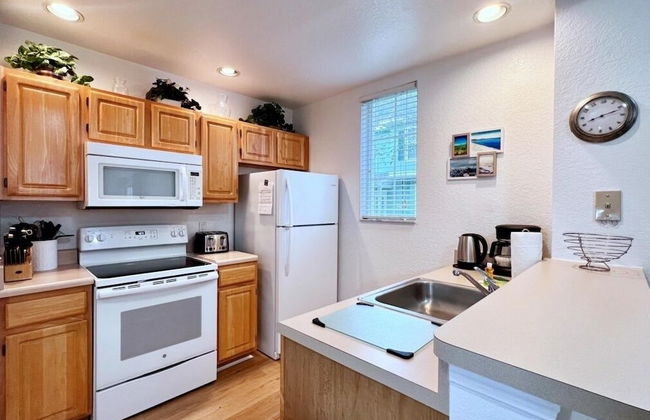 Lovely Family Townhome In Great Location-2200scd 4 Bedroom Townhouse by RedAwning - Foto 8