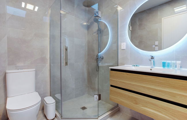 Central Oasis Townhouse with Parking - Foto 41