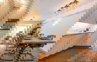 Foto 2 - Characterful Apartment With Lateral sea View