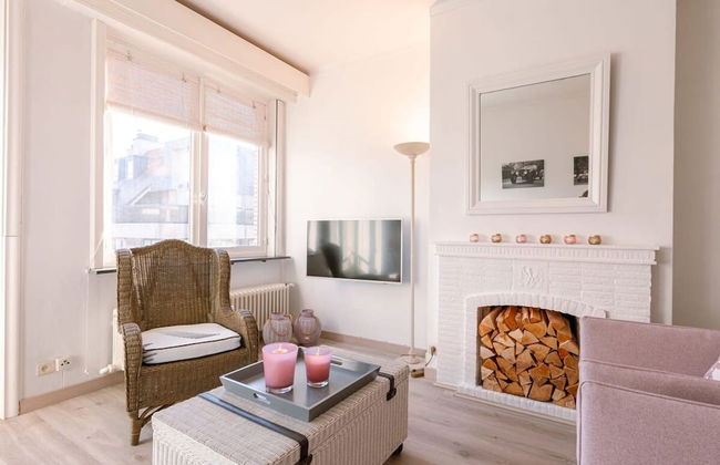 Beautiful and Spacious Studio With Side Seaview - Photo 35