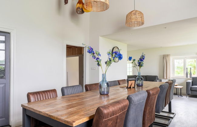 Comfortable Holiday Home in Voorst in a Tranquil Location - Foto 46