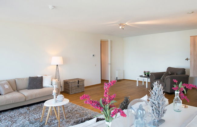 Spacious Modern Apartment in Scheveningen - Photo 28