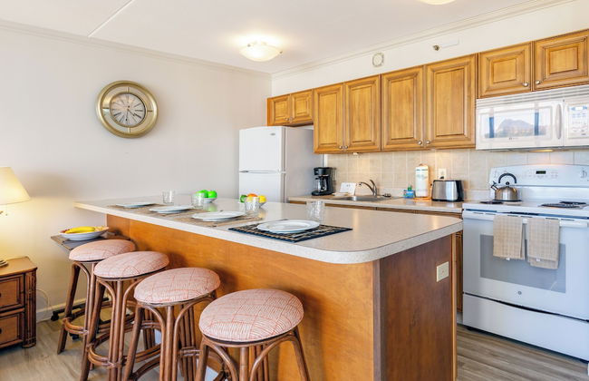 Diamond Head and Partial Ocean views with 2 Beds and Parking - Foto 70