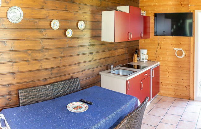 Bungalow by Lake Ossiach With Mountain Views - Foto 11