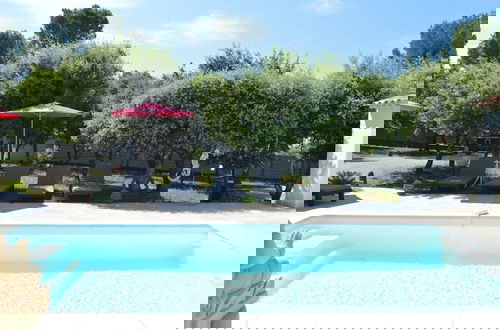 Foto 27 - Modern Holiday Home With Private Pool and Garden