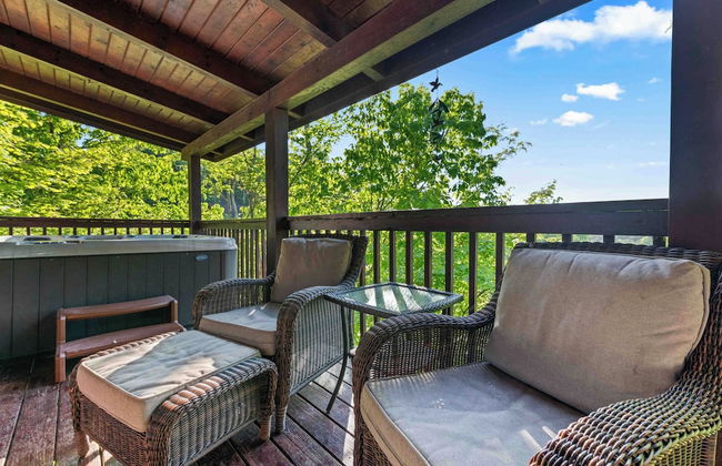 Rustic 3br Cabin Near Lake w/ Hot Tub! - Photo 49