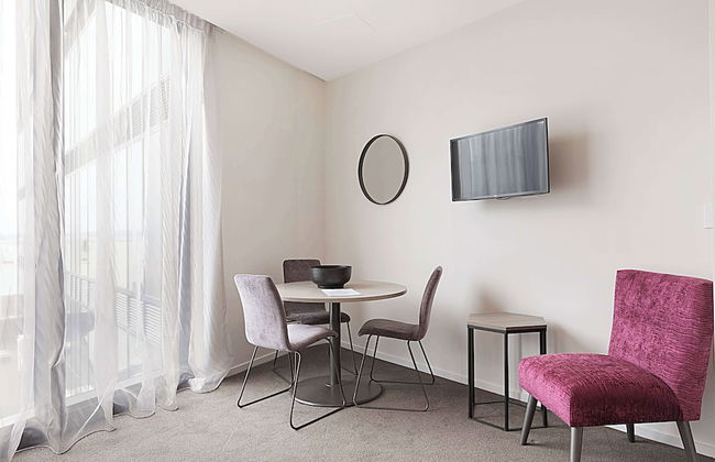 Ramada Suites By Wyndham Victoria Street West - Foto 11