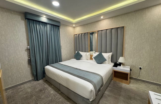 ROSELAND UMLUJ HOTEL - Photo 31