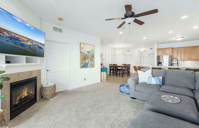Panoramic Sunset Escape Waterfront Condo for 7! - Foto 16