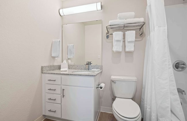 WaterWalk Extended Stay by Wyndham Kansas City - Overland Pk - Foto 61