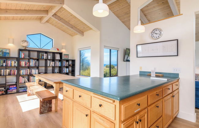 Sea Drifter Stunning Home for 6 in Sea Ranch - Photo 7