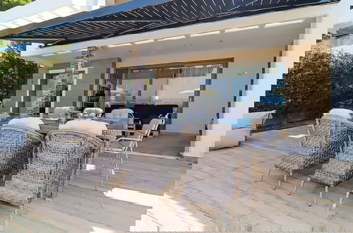 Foto 47 - Luxurious 4-bedroom Villa Anya With Private Pool in Kassandra, Halkidiki