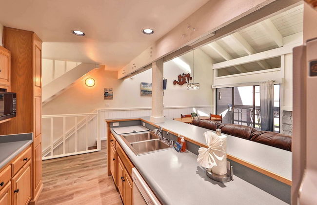 Tahoe Lakeside Retreat - Photo 20