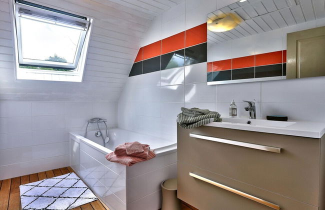 Cosy Holiday Home in Huelgoat With Terrace - Foto 12