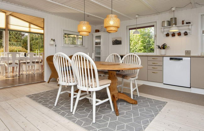 6 Person Holiday Home in Tarm - Foto 23