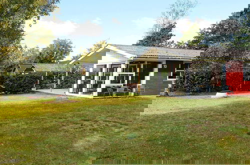 Foto 20 - 4 Person Holiday Home in Hals