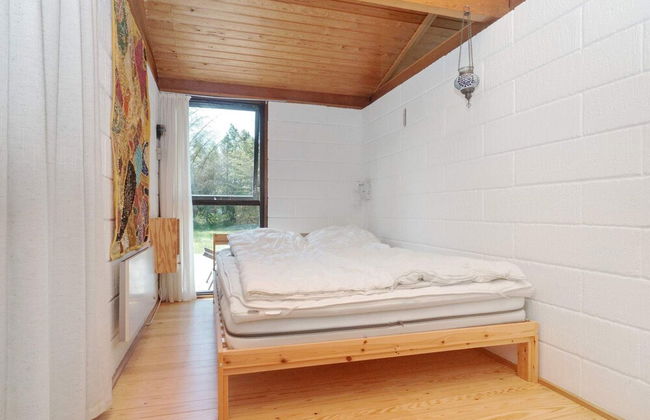 6 Person Holiday Home in Hojby - Foto 3