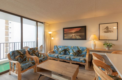 Photo 11 - Updated Waikiki Condo with Mountain Views - 22nd floor, Free parking & WiFi by Koko Resort Vacation Rentals