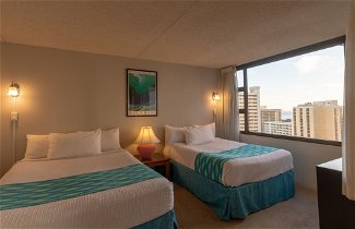 Foto 3 - Updated Waikiki Condo with Mountain Views - 22nd floor, Free parking & WiFi by Koko Resort Vacation Rentals