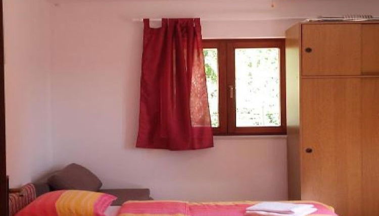 Photo 1 - Apartments Smilje & Maslina