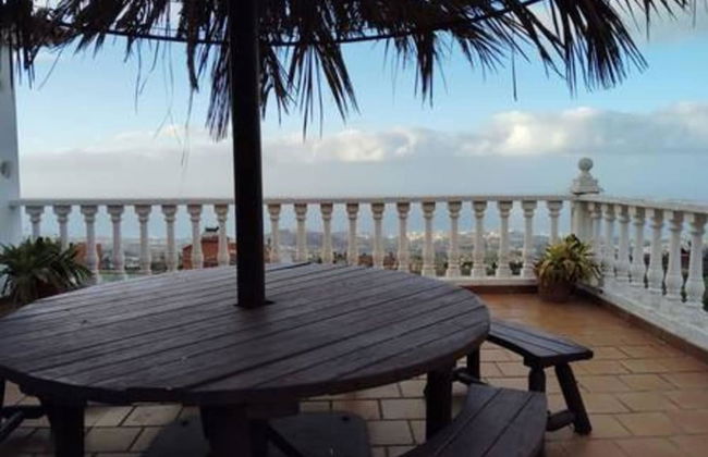 Espectacular Villa con Piscina y Vistas al Valle - Foto 11