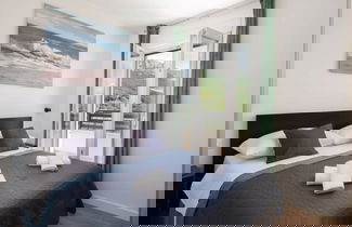 Foto 2 - Shimmering Sea Apartment With Terrace