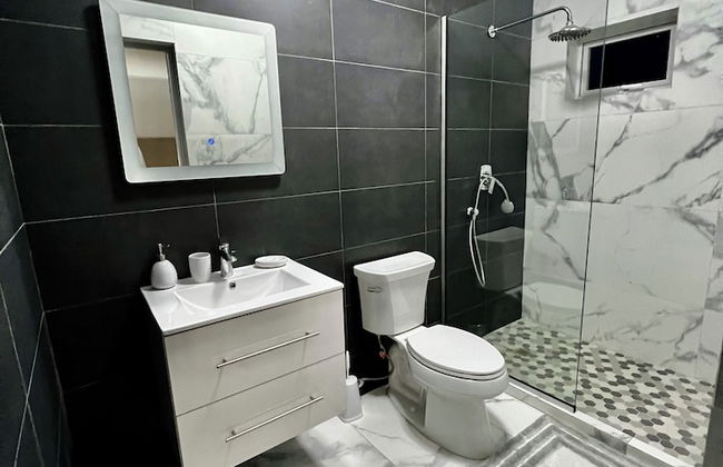 South Beach Residence - Photo 11