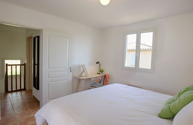Lovely Villa in Joyeuse With Private Swimming Pool - Photo 18