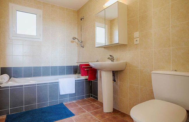 Lovely Villa in Joyeuse With Private Swimming Pool - Photo 74